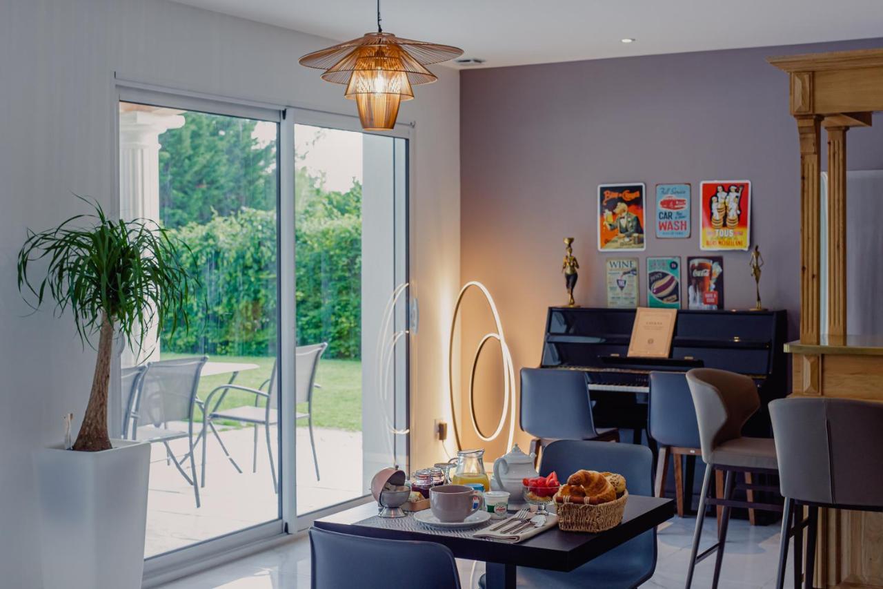 Villa Des Chenes-Adult Only Saint-Doulchard エクステリア 写真